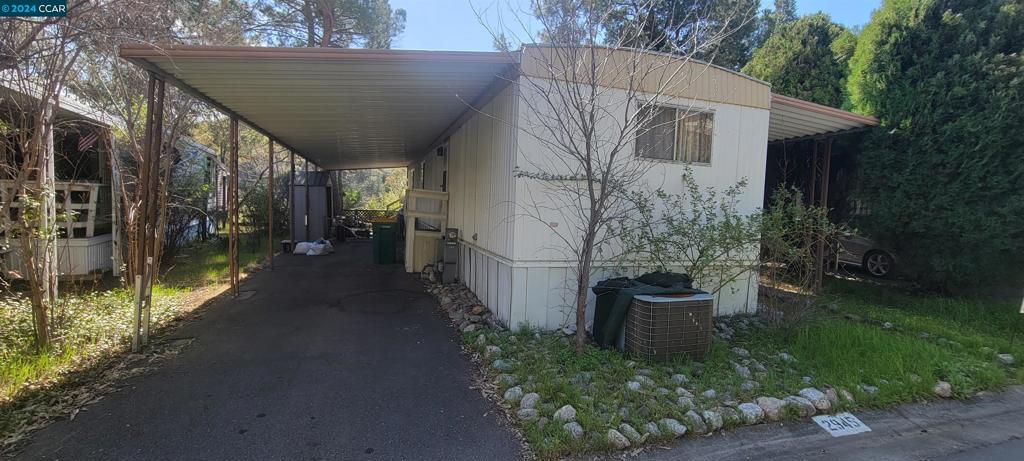 A property available for sale at 2945 Glenwood Ln, Placerville, CA 95667.
