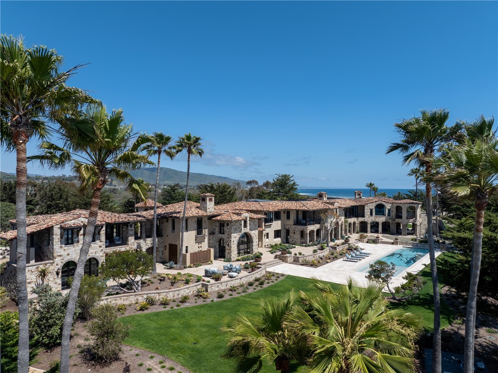 A property available for sale at 4130 Calle Isabella, San Clemente, CA 92672.