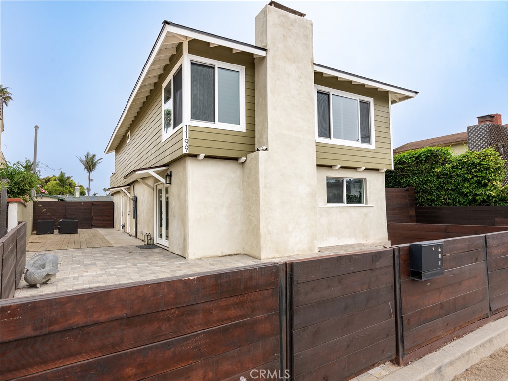 A property available for sale at 1199 New Bedford Court, Ventura, CA 93001.