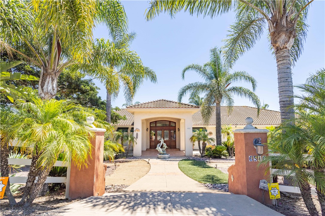 A property available for sale at 6516 Affirmed Place, Moorpark, CA 93021.