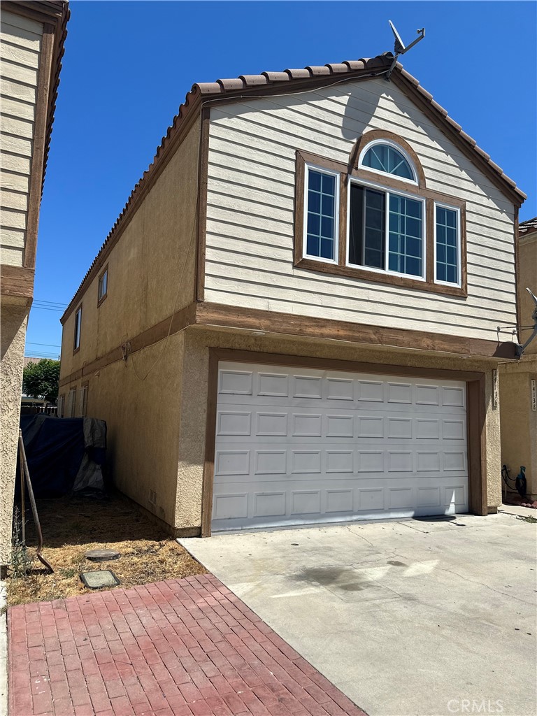 A property available for sale at 14136 Orizaba Avenue, Paramount, CA 90723.