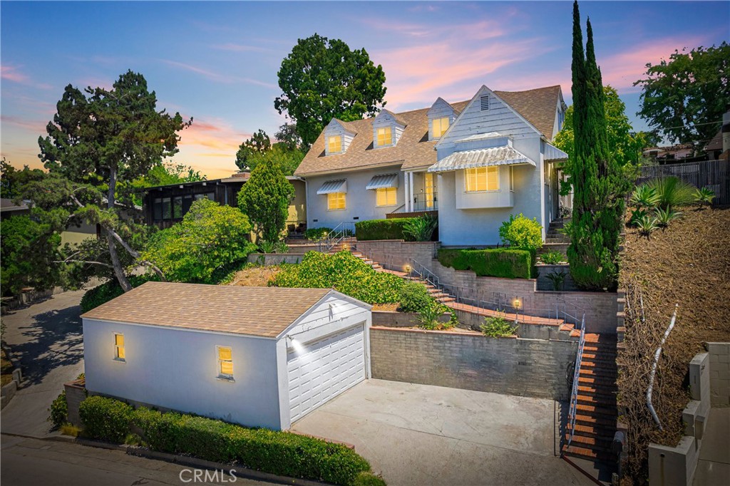 A property available for sale at 2536 Micheltorena Street, Silver Lake, CA 90039.