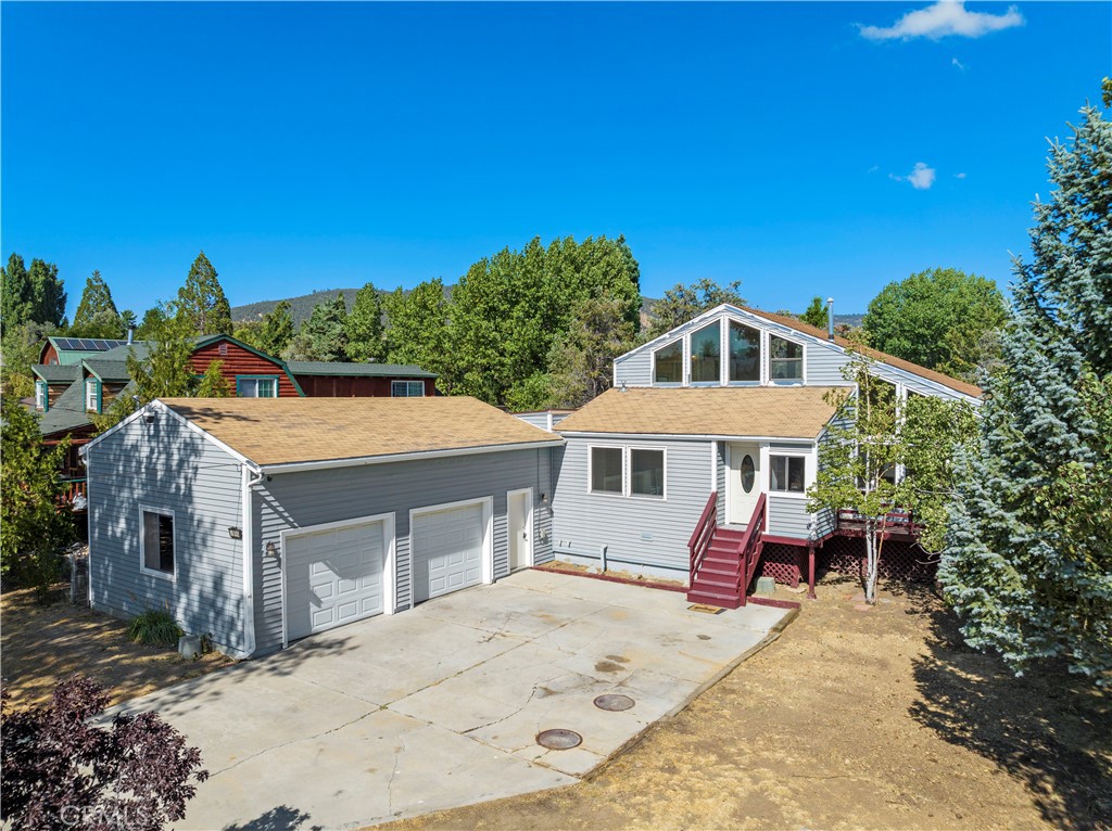 A property available for sale at 1000 Eagle Lane, Frazier Park, CA 93225.