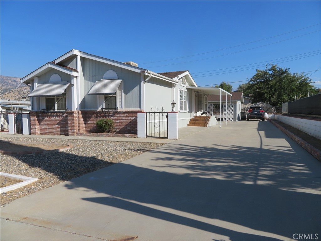 A property available for sale at 3005 Wenyor Way, Lake Isabella, CA 93240.