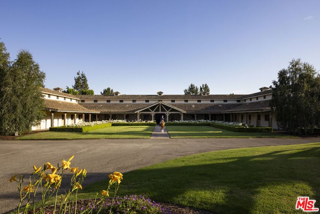 A property available for sale at 16401 Calle Feliz, Rancho Santa Fe, CA 92067.