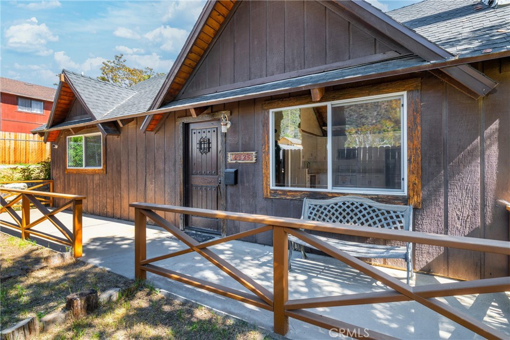 A property available for sale at 4225 Alcot Trail, Frazier Park, CA 93225.