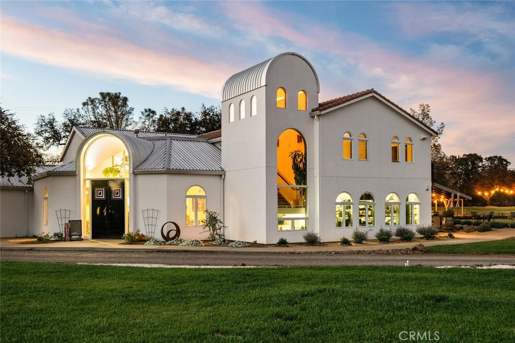 A property available for sale at 6237 Cohasset Road, Chico, CA 95973.