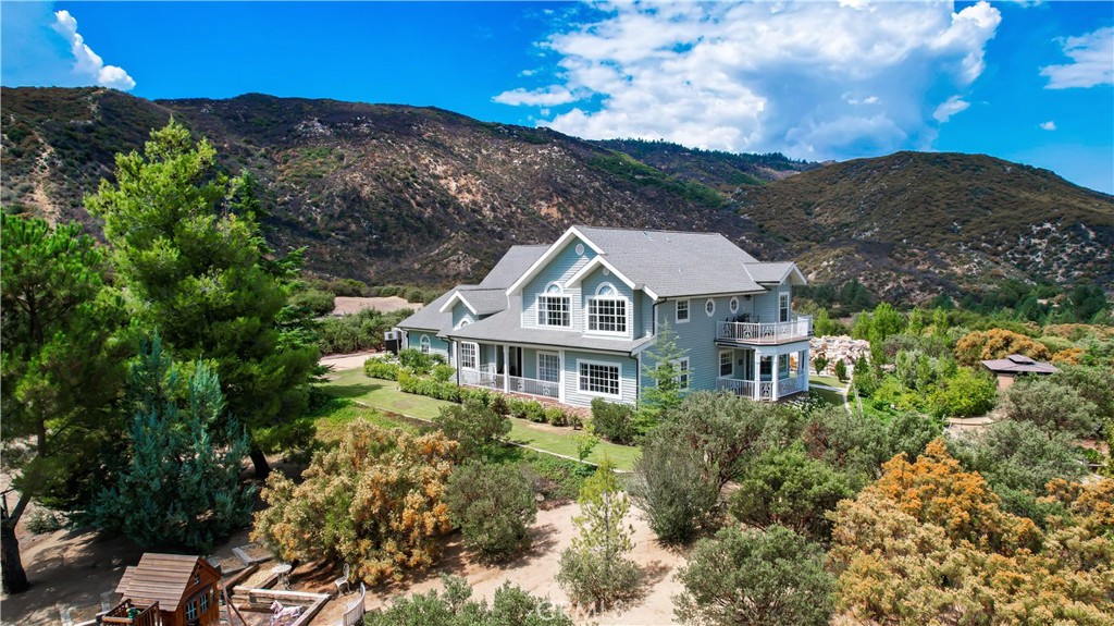 A property available for sale at 59333 Hop Patch Spring Road, Mountain Center, CA 92561.