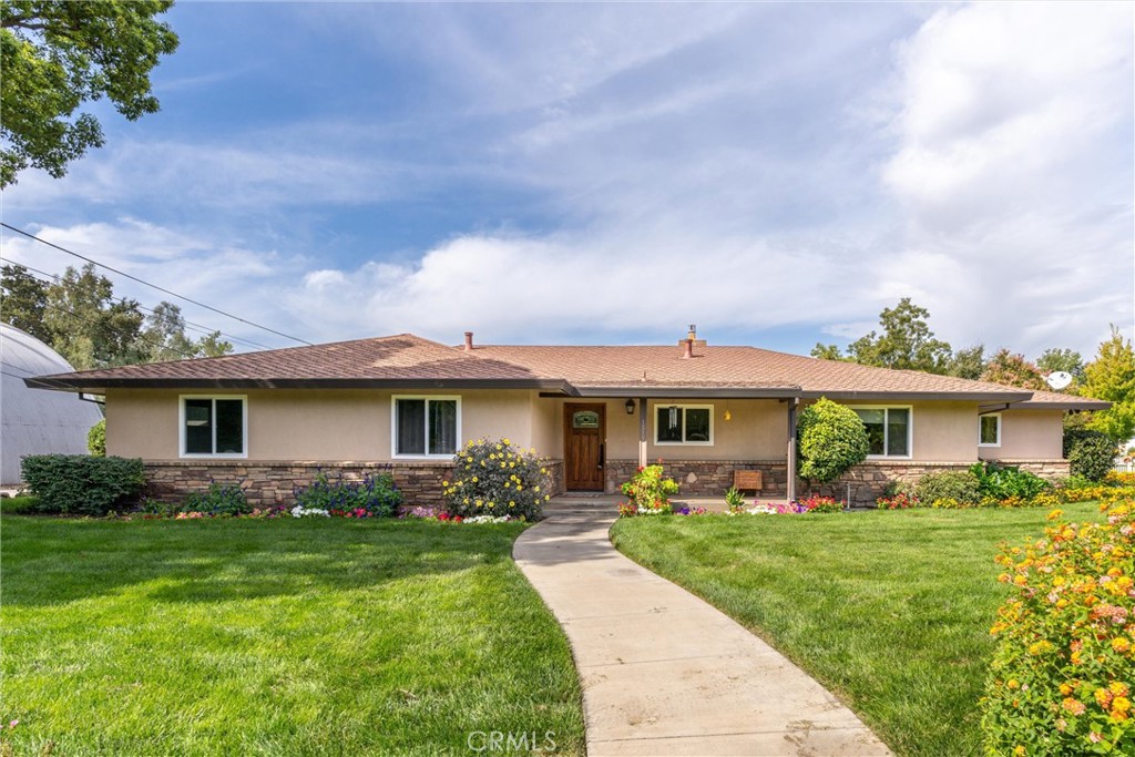A property available for sale at 1719 W Biggs Gridley Road, Gridley, CA 95948.