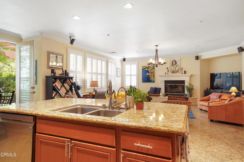 A property available for sale at 2738 Sleepy Hollow Place, Glendale, CA 91206.