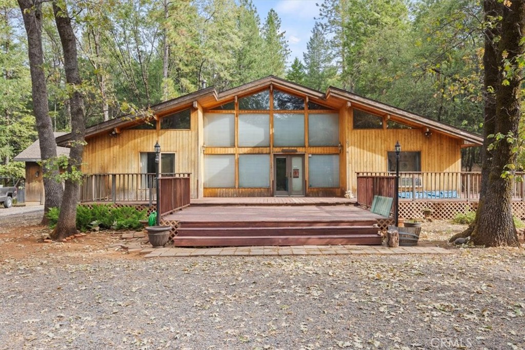 A property available for sale at 5047 Derr Road, Forest Ranch, CA 95942.