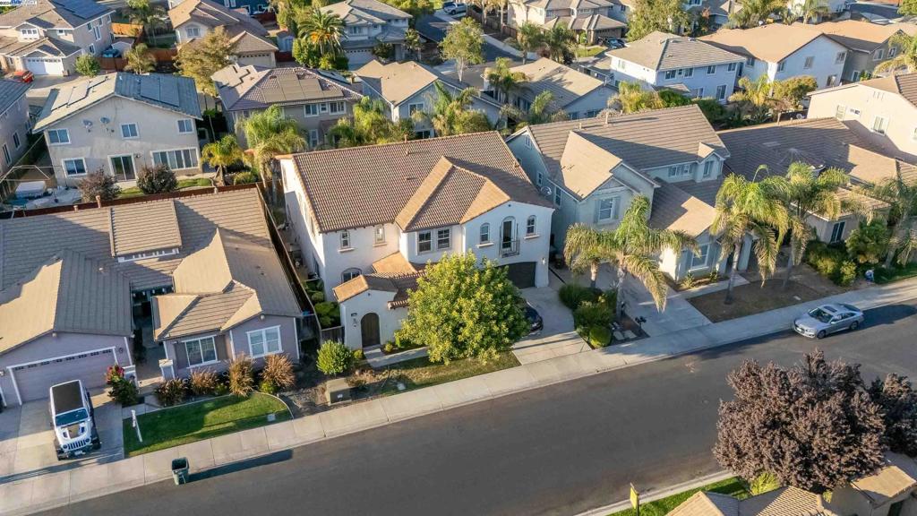 A property available for sale at 5117 Fern Ridge Cir, Discovery Bay, CA 94505.