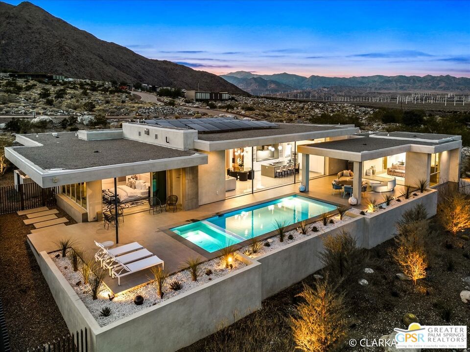 A property available for sale at 2381 Vista Palizada Drive, Palm Springs, CA 92262.