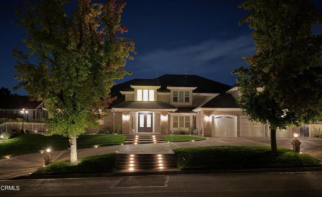 A property available for sale at 848 Greenridge Drive, La Canada Flintridge, CA 91011.