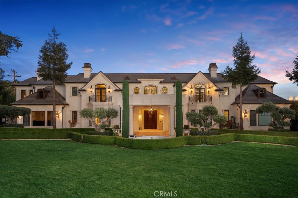 A property available for sale at 870 Fallen Leaf Road, Arcadia, CA 91006.