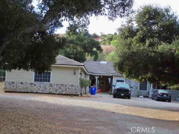 A property available for sale at 21170 Placerita Canyon Road, Newhall, CA 91321.