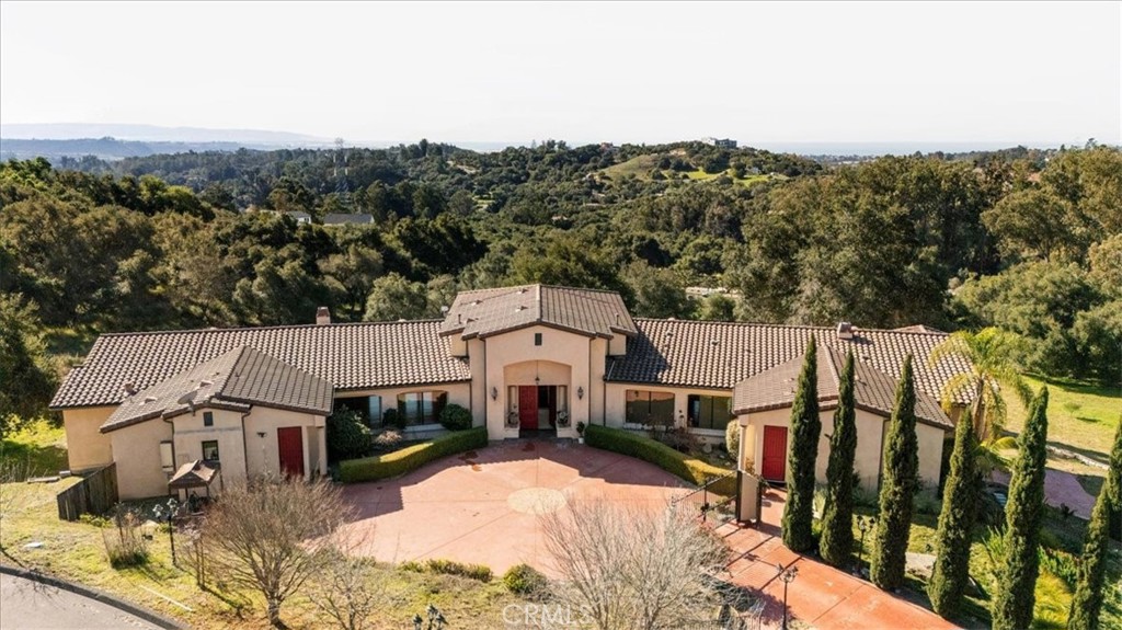 A property available for sale at 1450 Sugar Bush Court, Arroyo Grande, CA 93420.