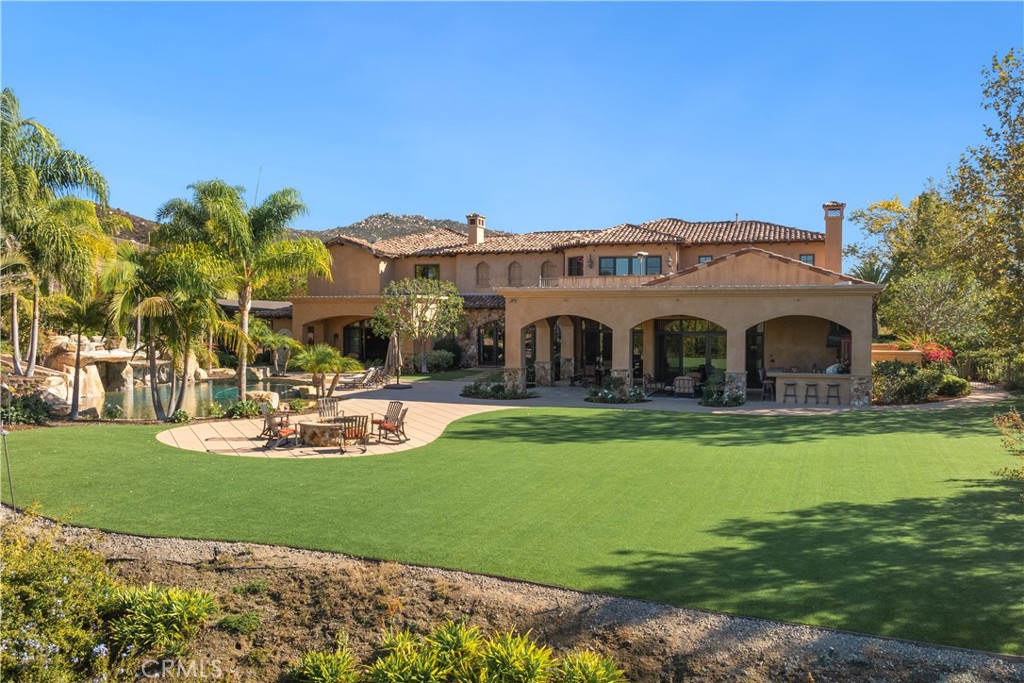 A property available for sale at 18795 Heritage Drive, Poway, CA 92064.