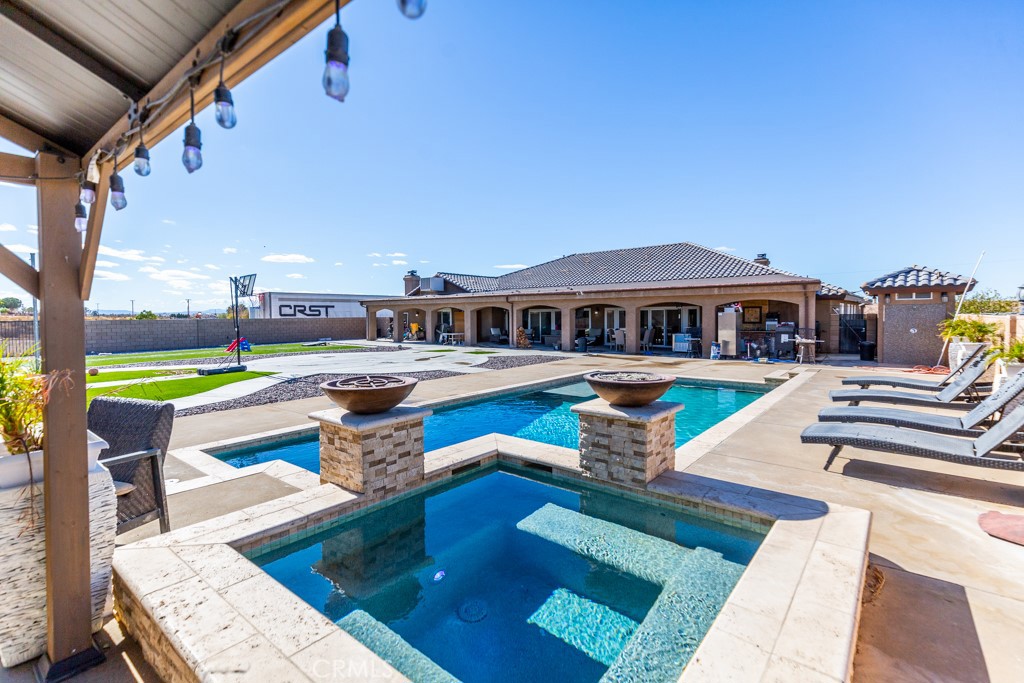 A property available for sale at 24625 Ledbury Road, Oro Grande, CA 92368.