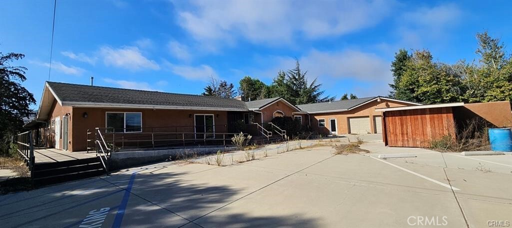 A property available for sale at 1430 Solomon Road, Santa Maria, CA 93455.