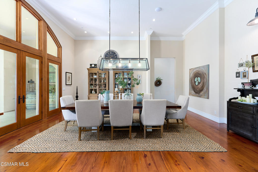 A property available for sale at 6934 Solano Verde Drive, Somis, CA 93066.