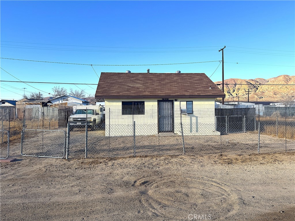 A property available for sale at 38236 W Williams Street, Yermo, CA 92398.