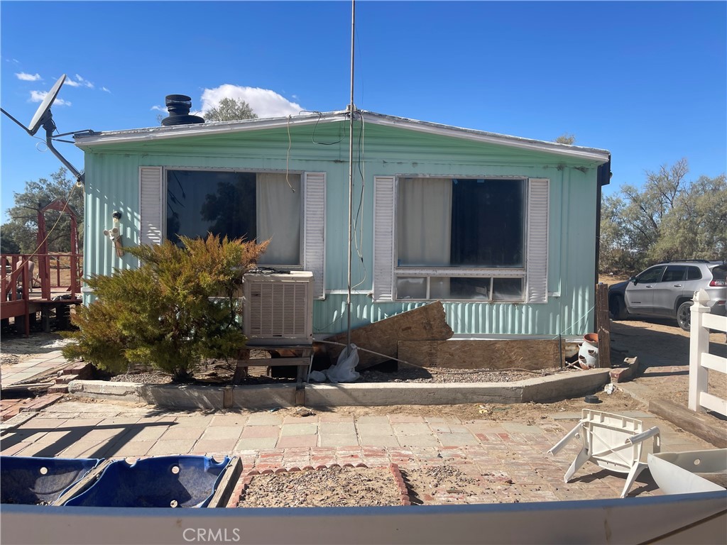 A property available for sale at 38898 Valley Center Road, Newberry Springs, CA 92365.