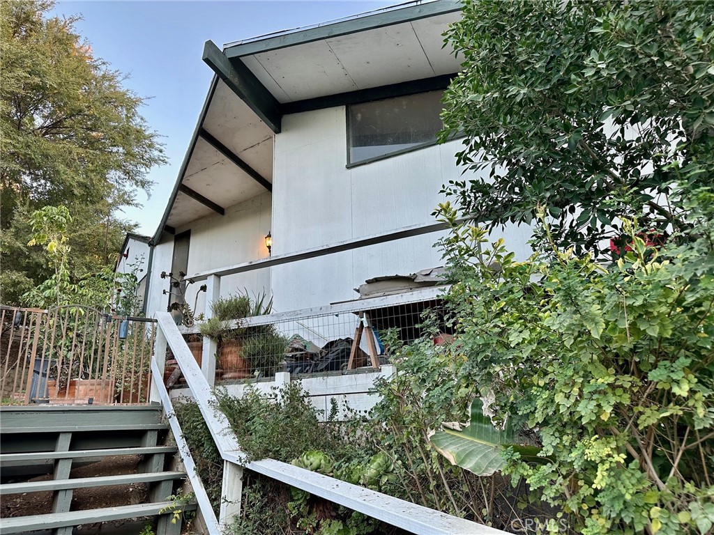 A property available for sale at 9970 Wheatland Avenue, Shadow Hills, CA 91040.