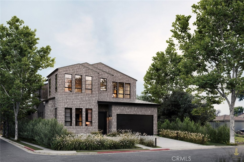 A property available for sale at 4256 Camellia Avenue, Studio City, CA 91604.