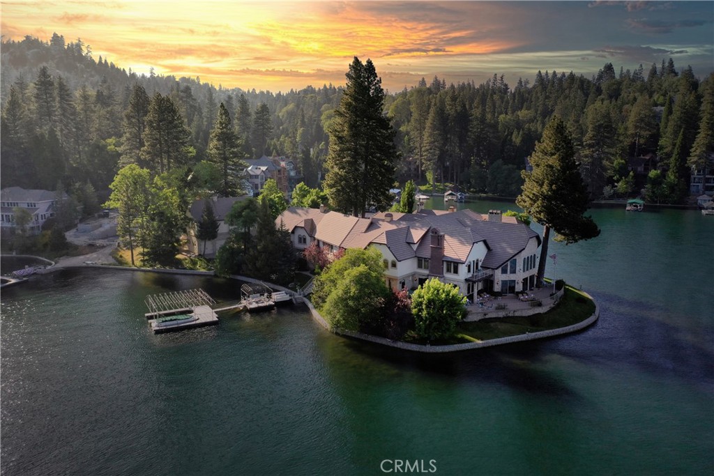 A property available for sale at 177 Shorewood Drive, Lake Arrowhead, CA 92352.