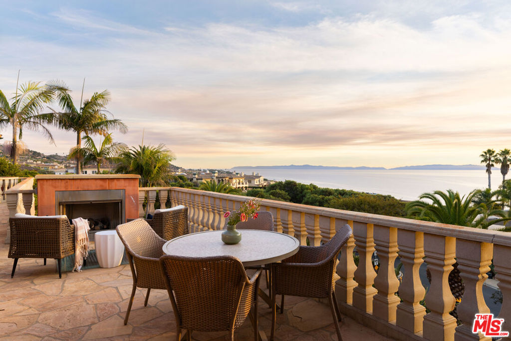 A property available for sale at 93 Laurel Drive, Rancho Palos Verdes, CA 90275.