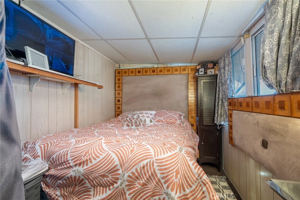 A property available for sale at 4523 Cecilia st 2, Cudahy, CA 90201.