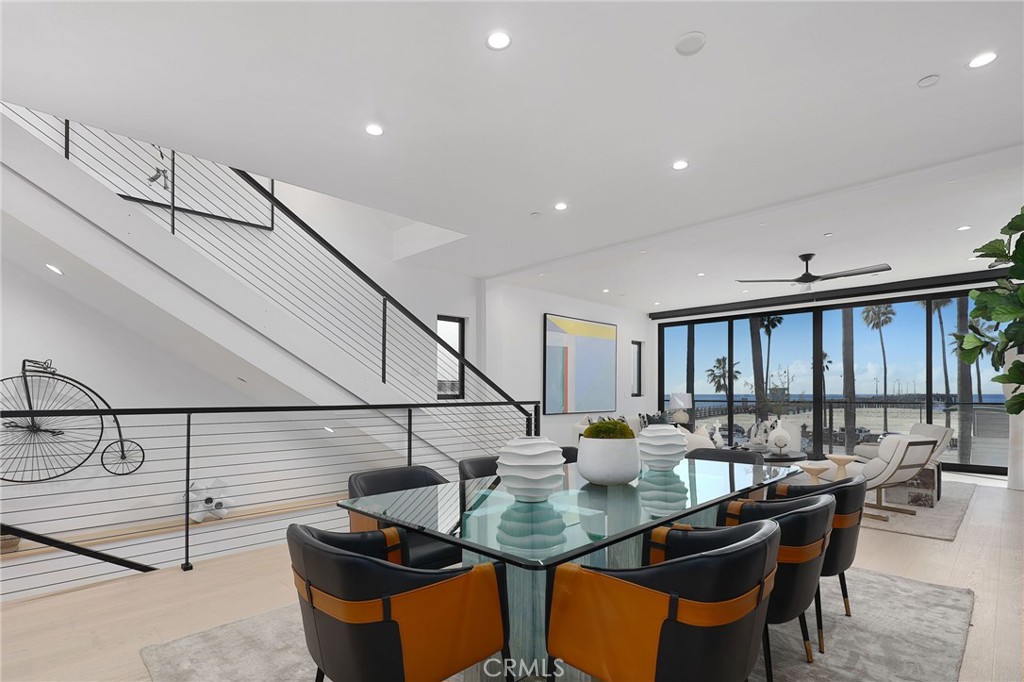 A property available for sale at 3011 Ocean Front Walk, Venice, CA 90291.