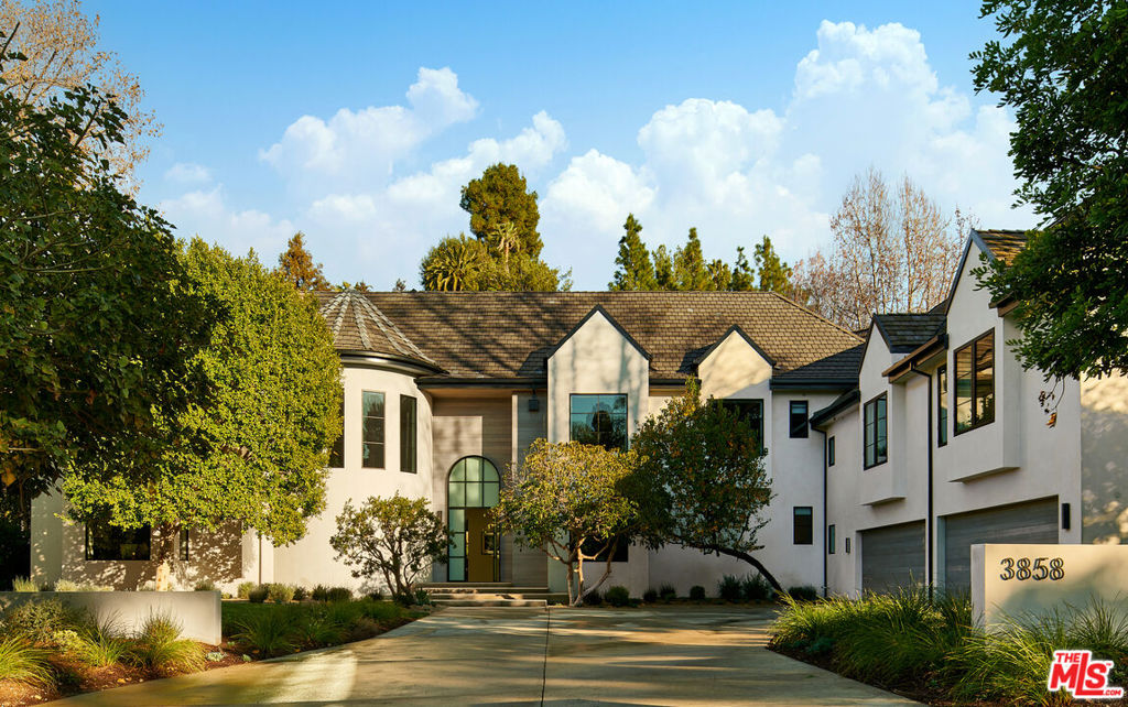 A property available for sale at 3858 Hayvenhurst Drive, Encino, CA 91436.
