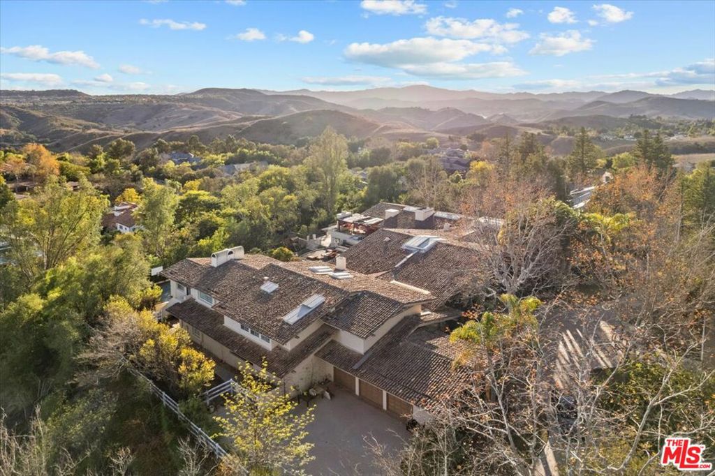 A property available for sale at 25120 Jim Bridger Road, Hidden Hills, CA 91302.