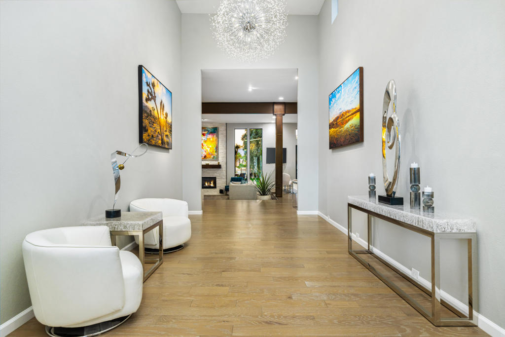 A property available for sale at 42580 Caballeros Drive, Bermuda Dunes, CA 92203.