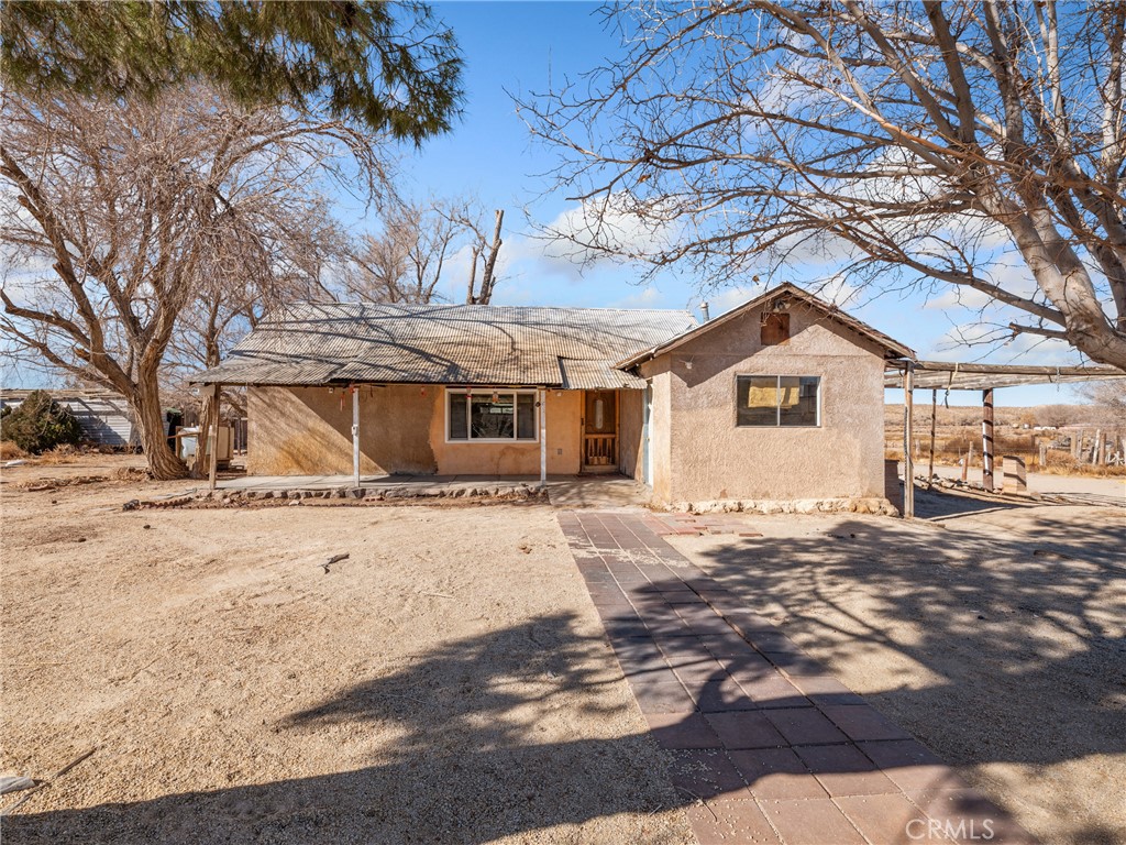 A property available for sale at 21420 Omor Drive, Oro Grande, CA 92368.