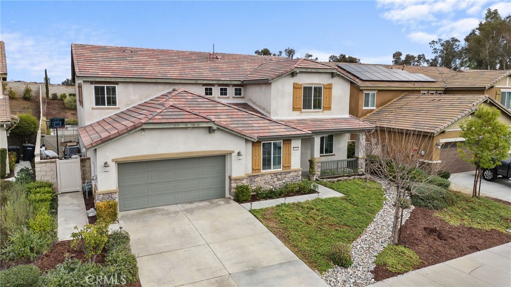 A property available for sale at 23491 Crystal Way, Wildomar, CA 92595.