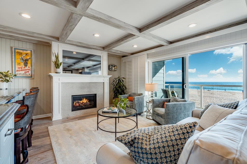 A property available for sale at 22130 E Cliff Drive 2A, Santa Cruz, CA 95062.
