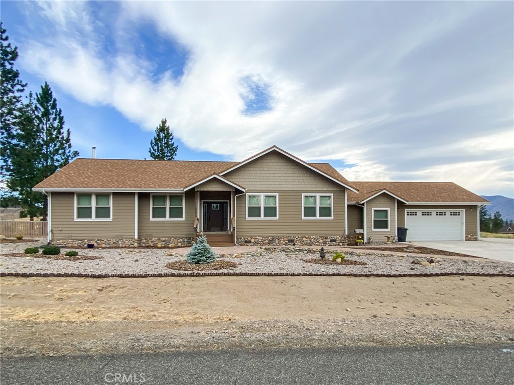 A property available for sale at 5425 Muskrat Road, Weed, CA 96094.