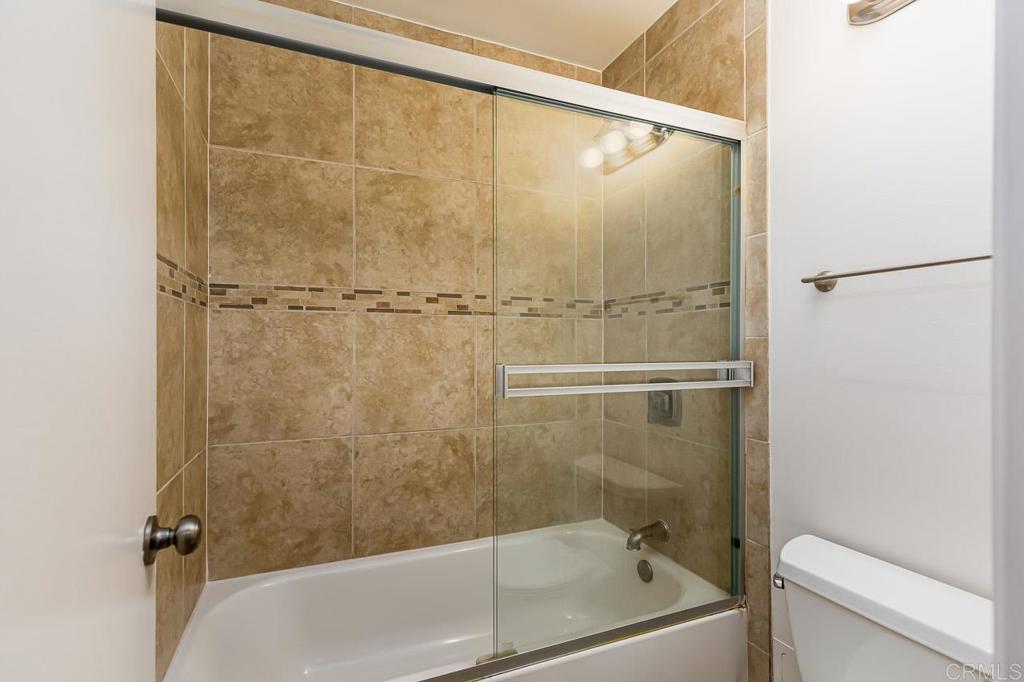 A property available for sale at 1775 Diamond 308, Pacific Beach (San Diego), CA 92109.