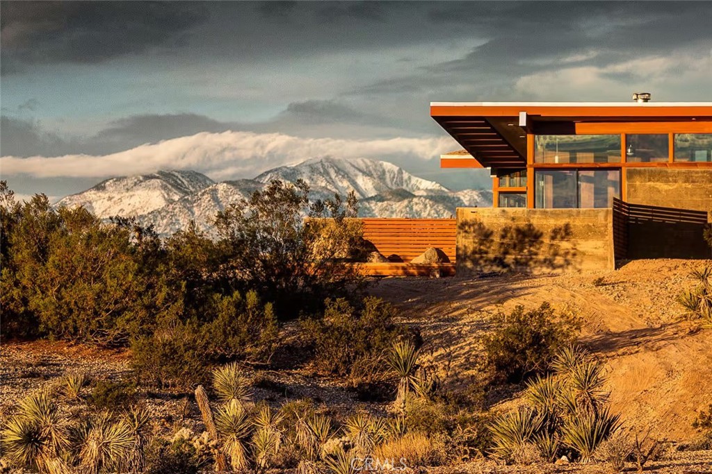 A property available for sale at 4981 Bonmar Road, Yucca Valley, CA 92284.