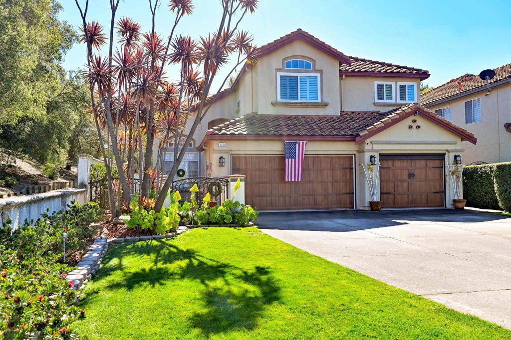 A property available for sale at 5233 Boulder Ct, Concord, CA 94521.