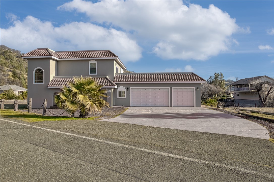 A property available for sale at 11115 Lakeshore Drive, Clearlake, CA 95424.