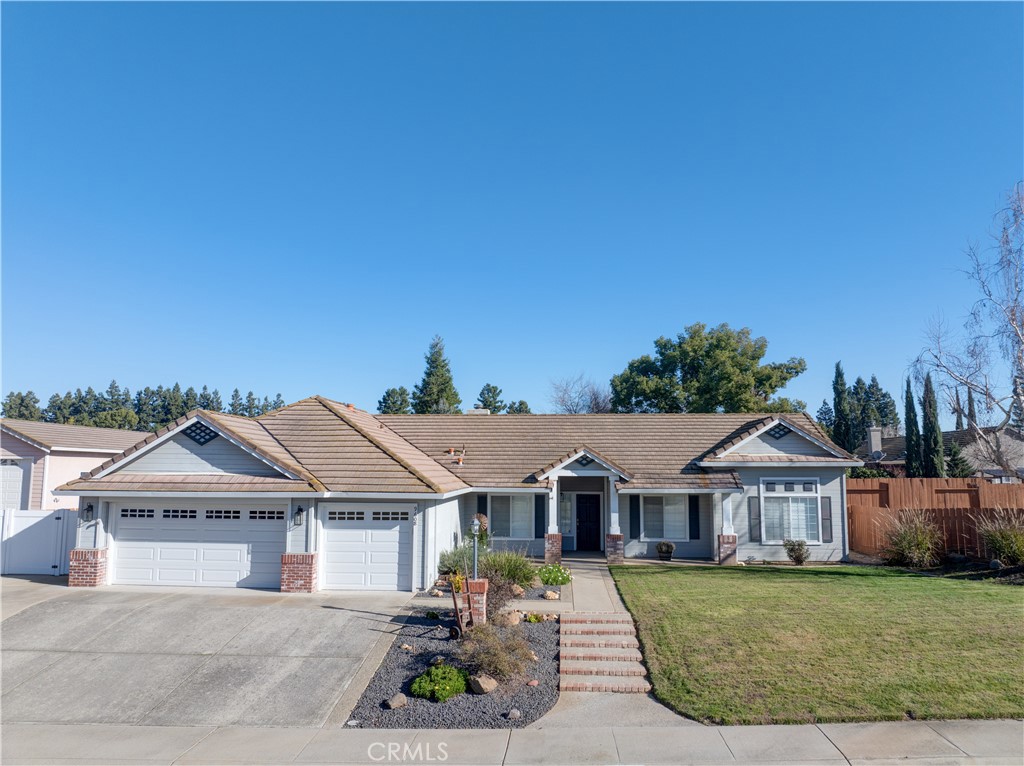 A property available for sale at 9608 Lena Court, Oakdale, CA 95361.