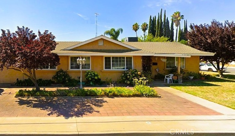A property available for sale at 1508 F Street, Livingston, CA 95334.