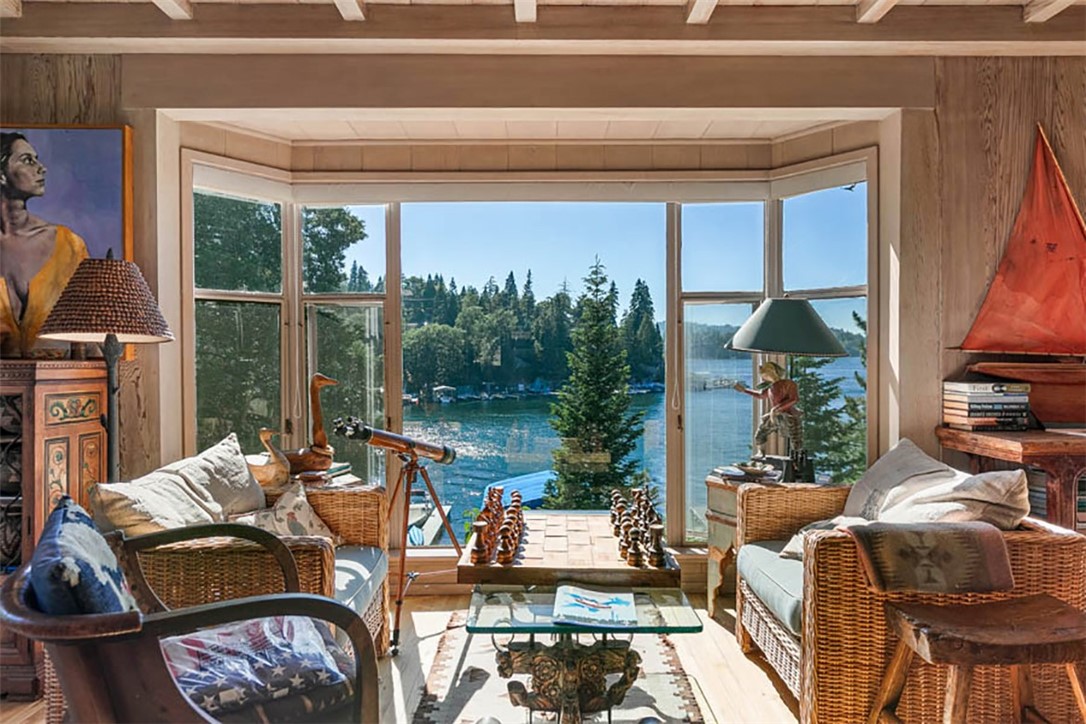 A property available for sale at 458 State Hwy 173, Lake Arrowhead, CA 92352.