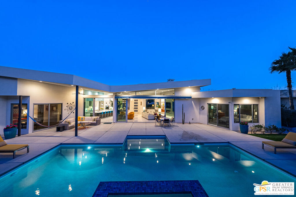 A property available for sale at 573 Altair Court, Palm Springs, CA 92264.