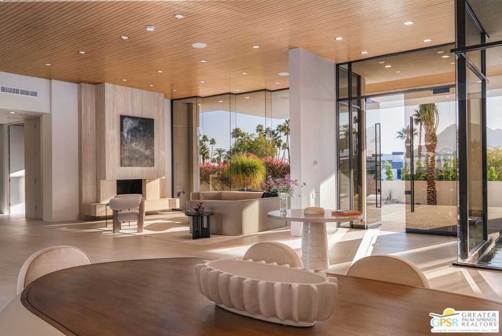 A property available for sale at 73380 Agave Lane, Palm Desert, CA 92260.