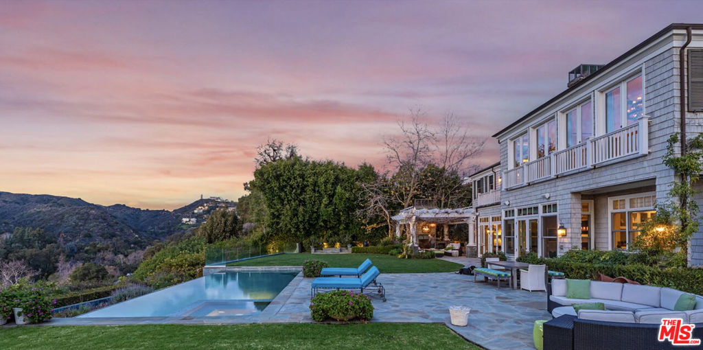 A property available for sale at 1149 Amalfi Drive, Pacific Palisades, CA 90272.